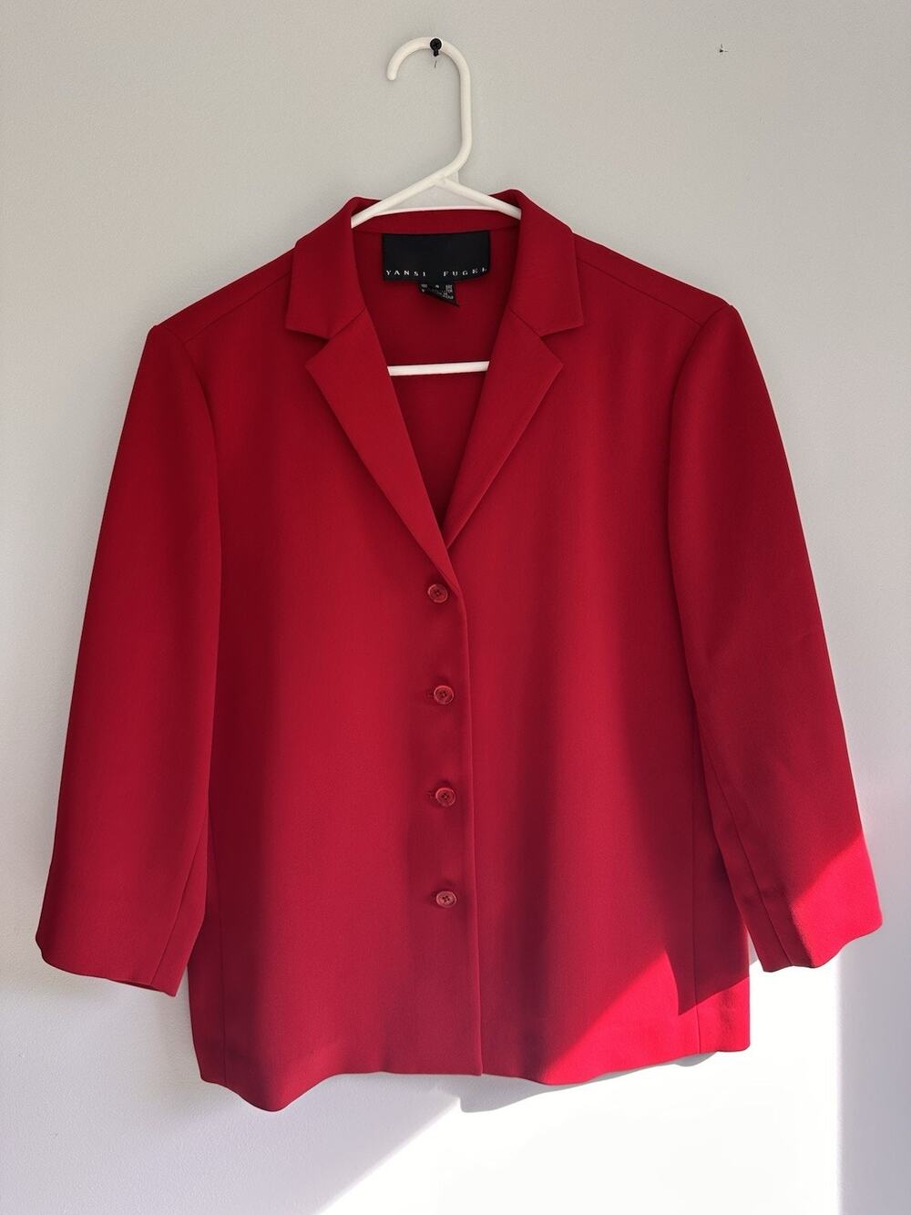 Yansi Fugel Woman’s Size Small Cherry Red Blazer 3/4 Sleeve Button Front